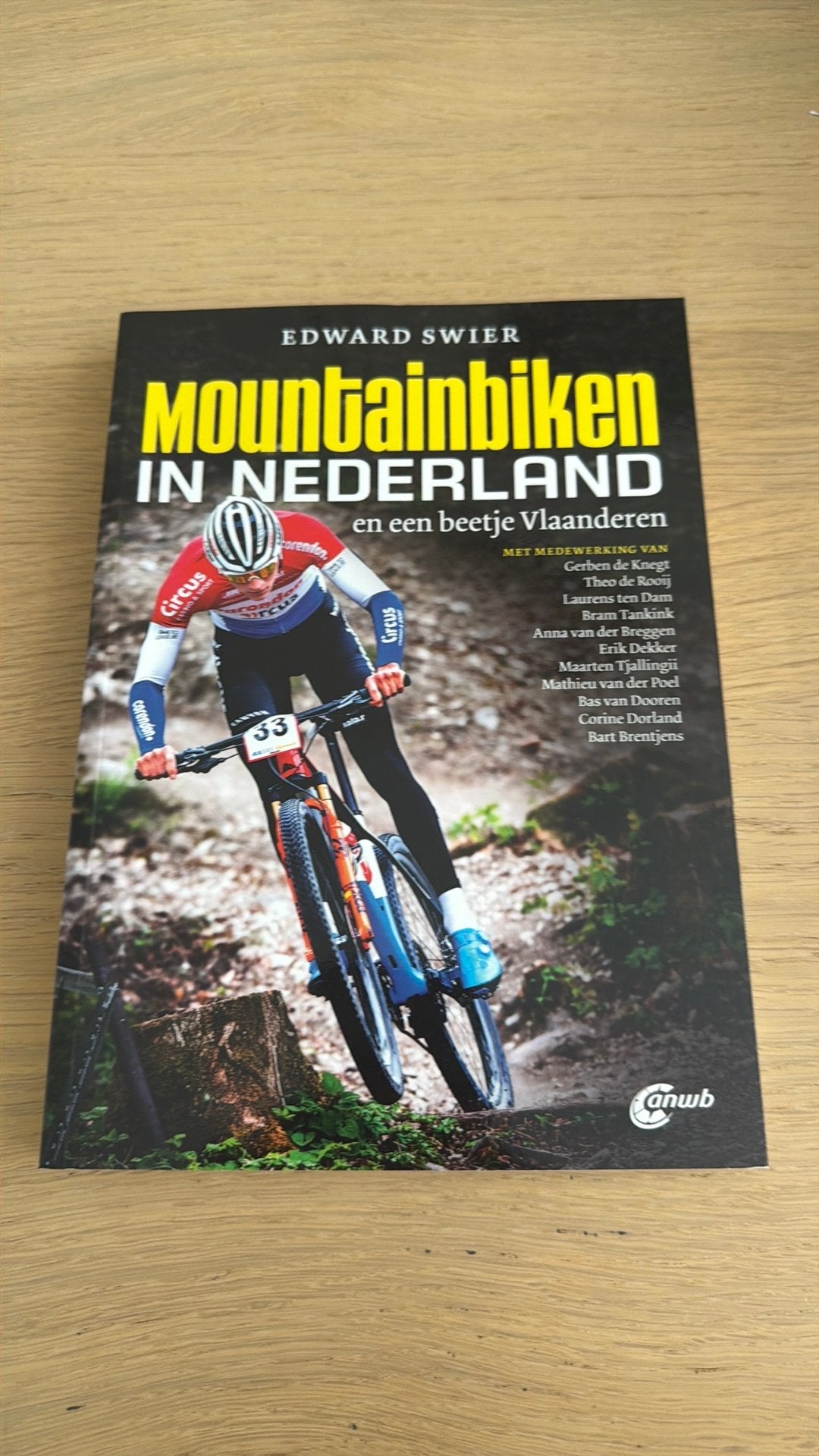 Edward Swier - Mountainbiken in Nederland, Ophalen of Verzenden, Zo goed als nieuw, Balsport, Edward Swier