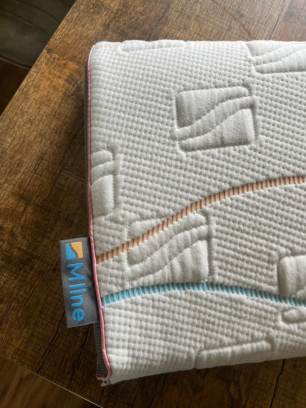 M line, pillow you roze, Ophalen, Eenpersoons, Zo goed als nieuw, Roze