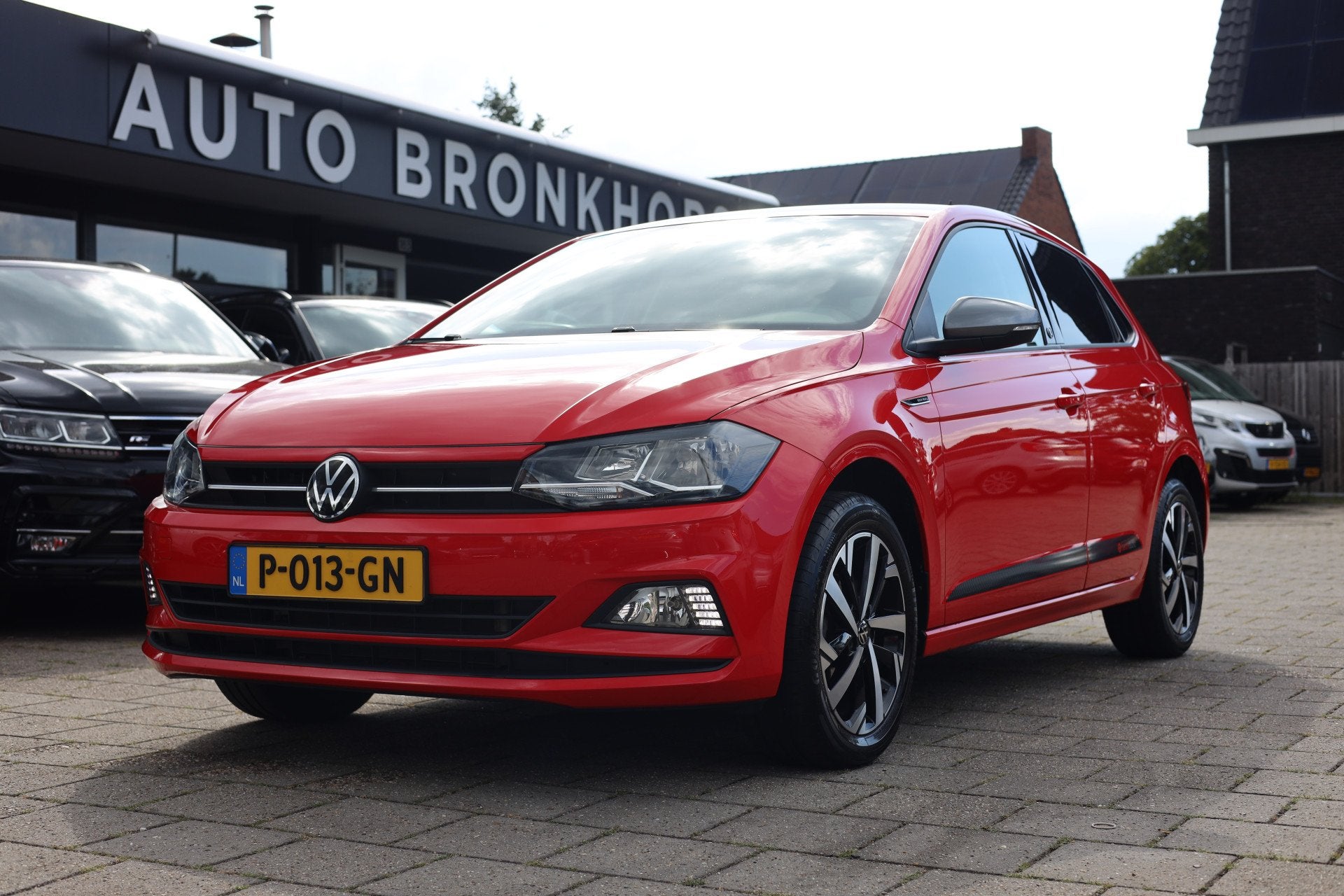 Volkswagen Polo 1.0 TSI BEATS EDITION | NAVI | CARPLAY | CAM, Voorwielaandrijving, 1063 kg, Gebruikt, Euro 6