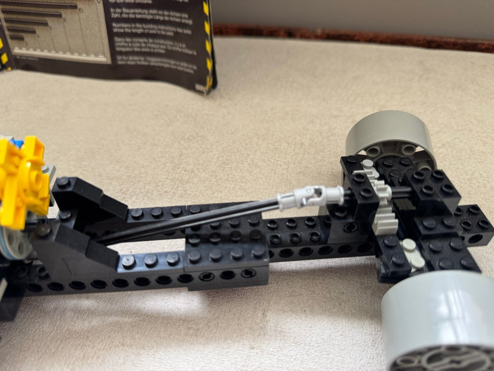 Vintage LEGO Technic 8860 Auto Chassis (1980), Ophalen of Verzenden, Zo goed als nieuw