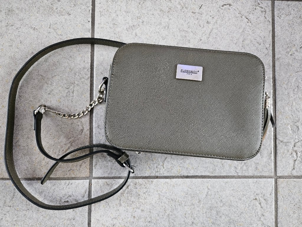 Legergroene tas, Flora & Co, Sieraden, Tassen en Uiterlijk, Ophalen of Verzenden, Nieuw, Groen, Handtas