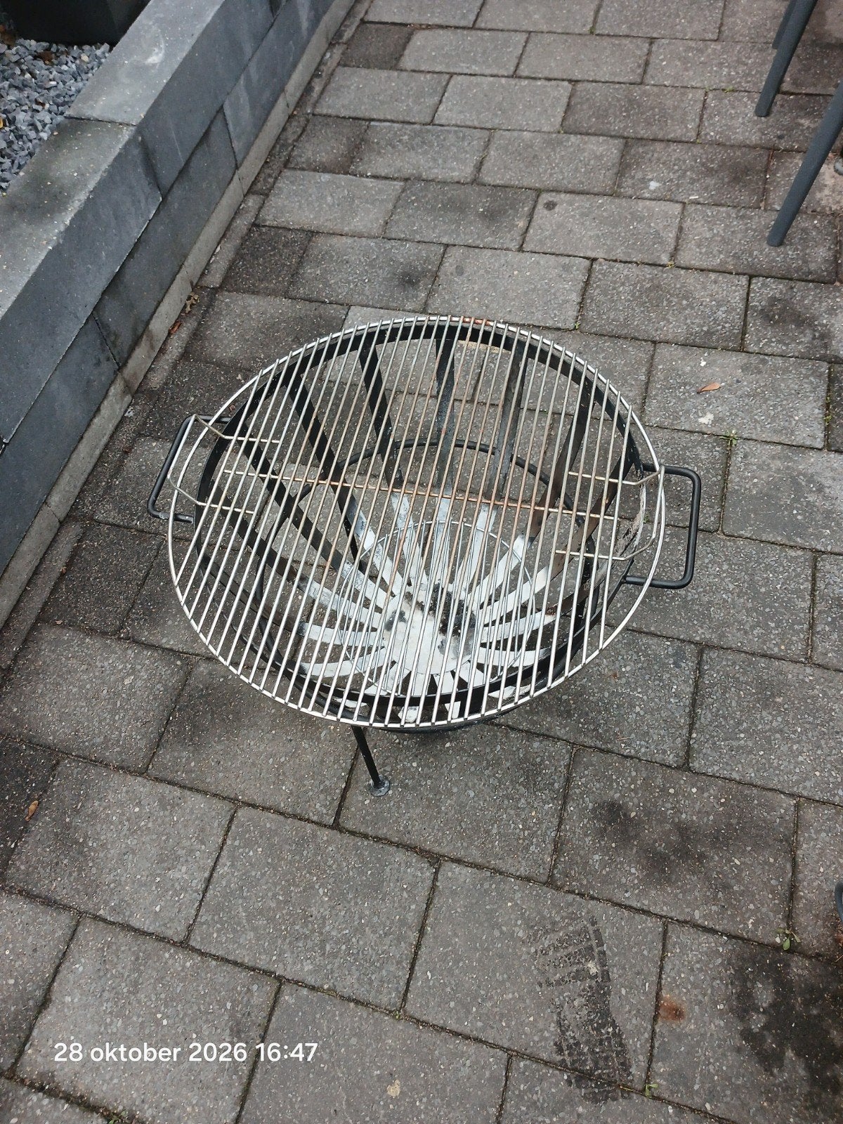 Vuurkorf BBQ staal met grillrooster, Ophalen, Gebruikt, Vuurkorf