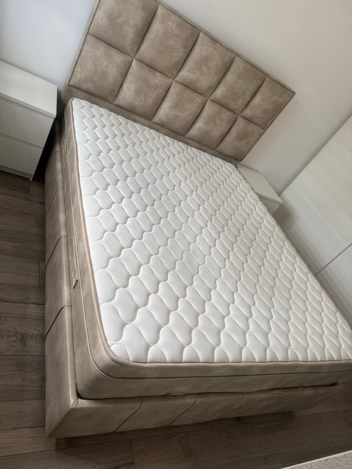 Tweepersoonsbed 160x200 met opbergruimte, Huis en Inrichting, Slaapkamer | Bedden, Ophalen, Gebruikt, Beige, Tweepersoons