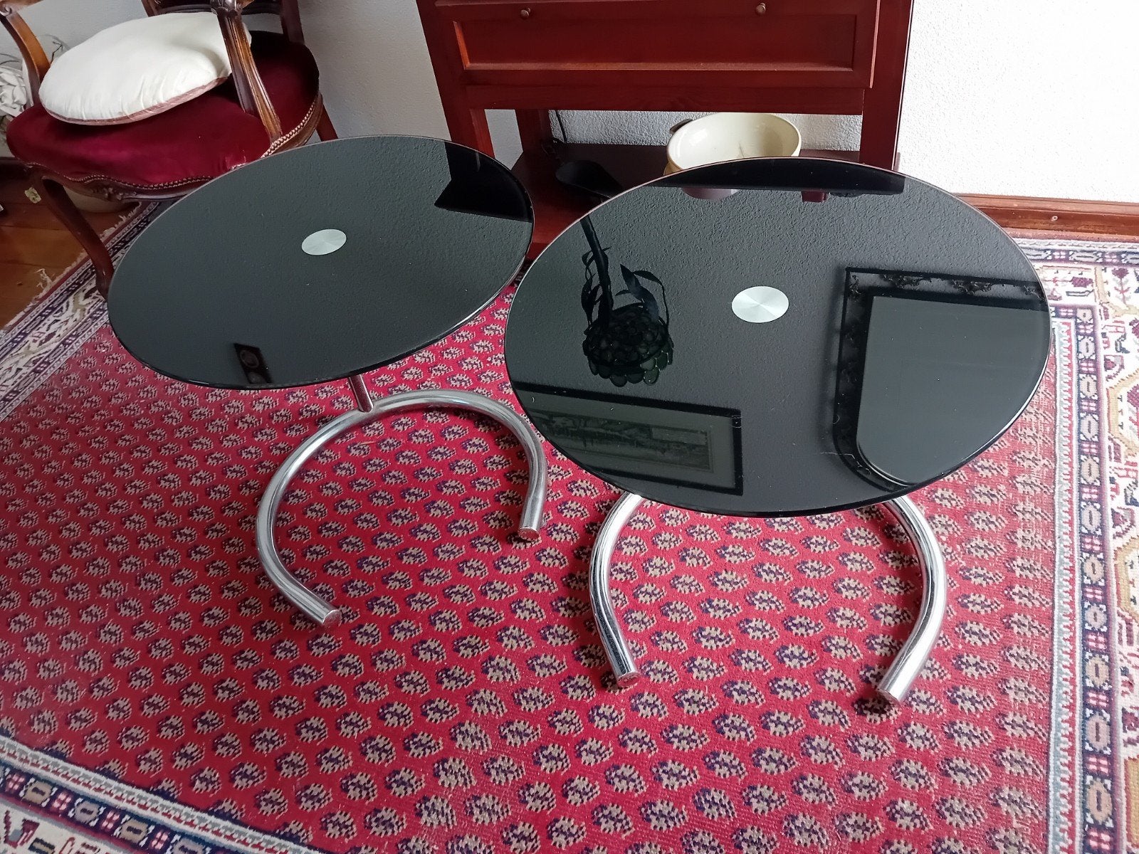 2 design glazen met RVS tafeltjes salontafels in prima staat, Muziek en Instrumenten, Snaarinstrumenten | Banjo's, Ophalen, Gebruikt