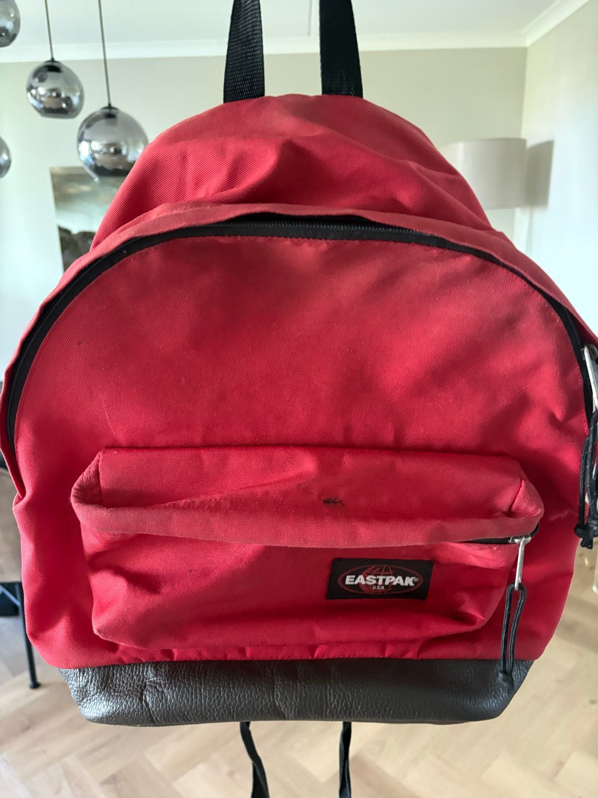 Eastpak rugzak rood - Gebruikt, Sieraden, Tassen en Uiterlijk, Ophalen of Verzenden, Gebruikt, 25 tot 40 cm, Eastpak