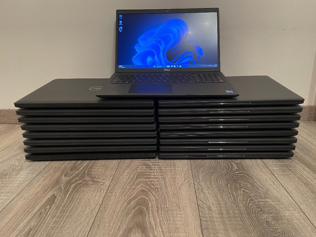 Partij Dell Latitude  3510 - 3520, Ophalen, Dell Latittude, 256 GB, 2 tot 3 Ghz