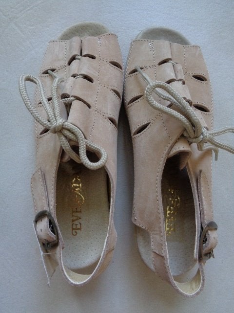 Nieuwe beige sandalen Eve & Adam maat 38, Eve & Adam, Beige, Nieuw, Sandalen of Muiltjes