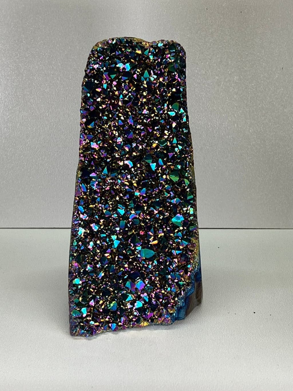Titanium rainbow kwarts cluster, Verzamelen, Ophalen of Verzenden, Mineraal