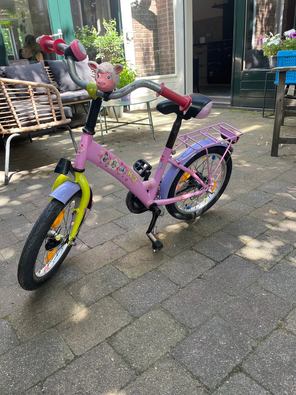 Gratis Roze k3 kinderfiets, Ophalen, Gebruikt, Terugtraprem, 16 tot 20 inch