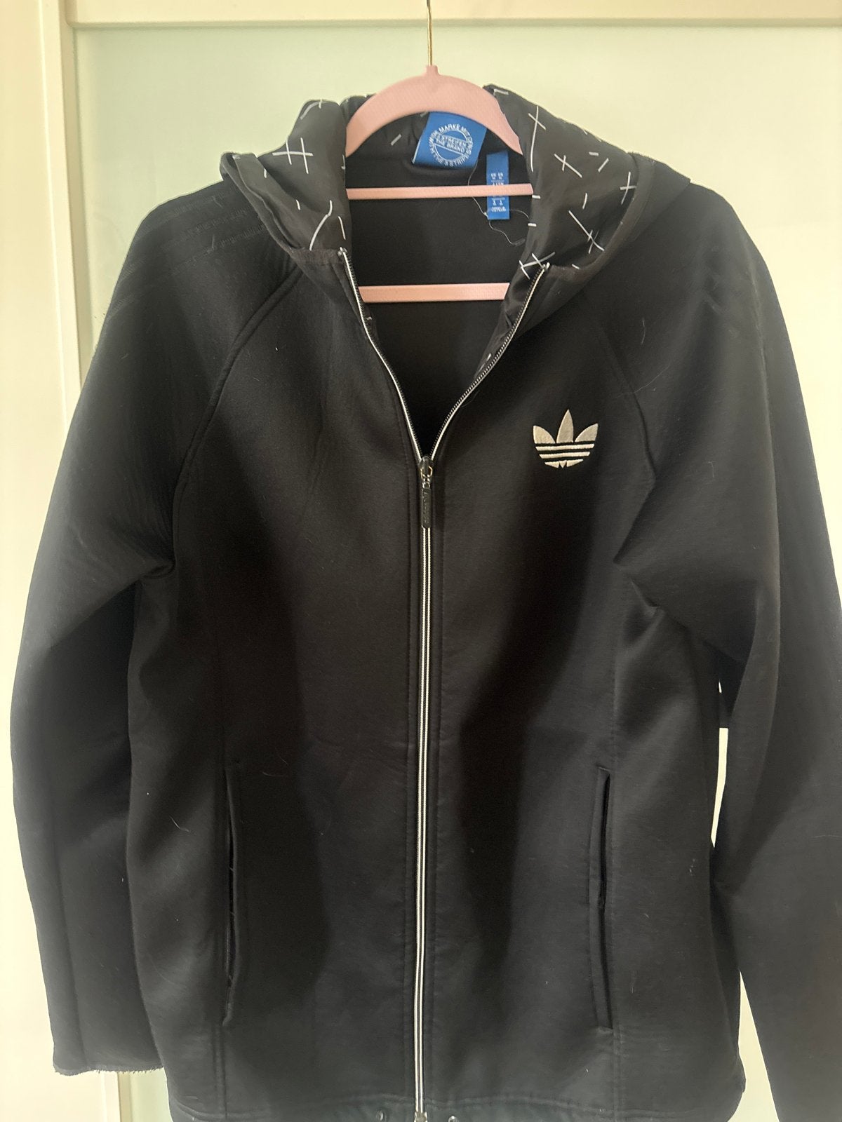 Adidas Zwart Vest met Capuchon - Maat M, Ophalen of Verzenden, Zo goed als nieuw, Maat 38/40 (M), Zwart