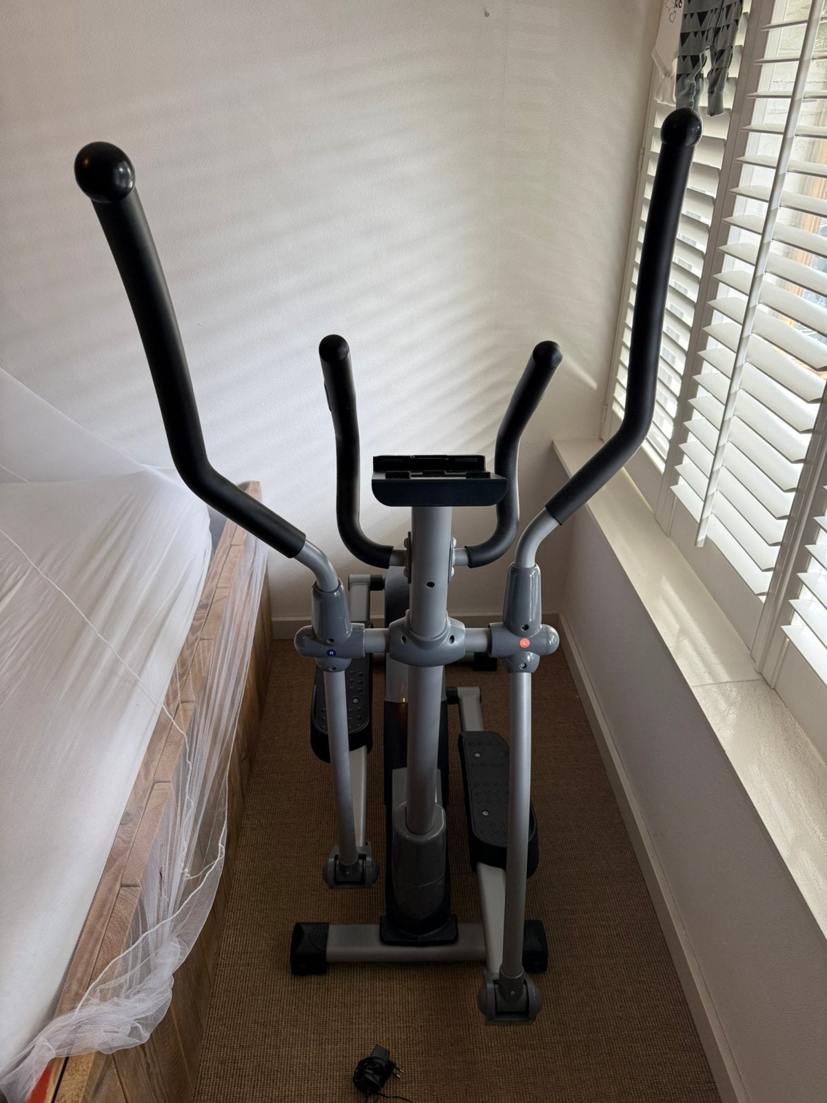 Crosstrainer - Focus Fitness Fox 3 iPlus, Sport en Fitness, Ophalen, Zo goed als nieuw, Crosstrainer