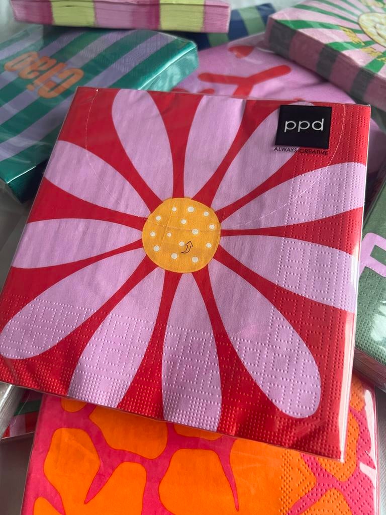 Papieren servetten met bloemmotief - PPD Happy Flower red, Huis en Inrichting, Overige typen, Nieuw, Papier/karton, Ophalen of Verzenden