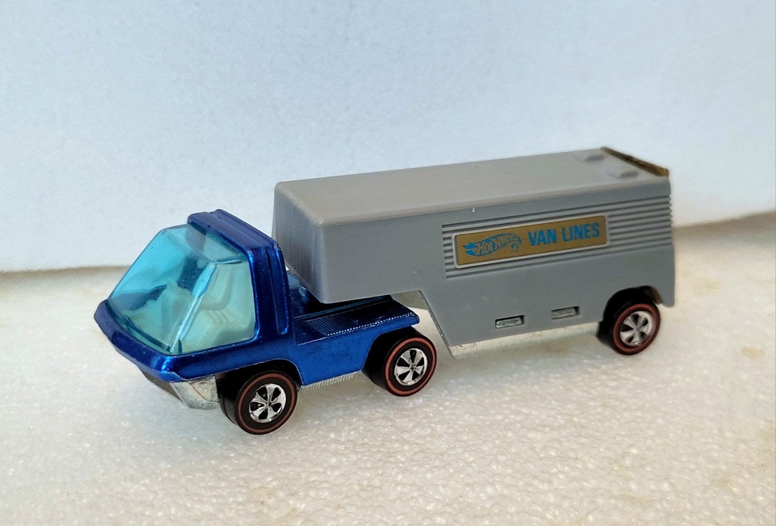 Hotwheels Redline Heavyweights Van Lines (1970) Spectraflame, Ophalen of Verzenden, Zo goed als nieuw