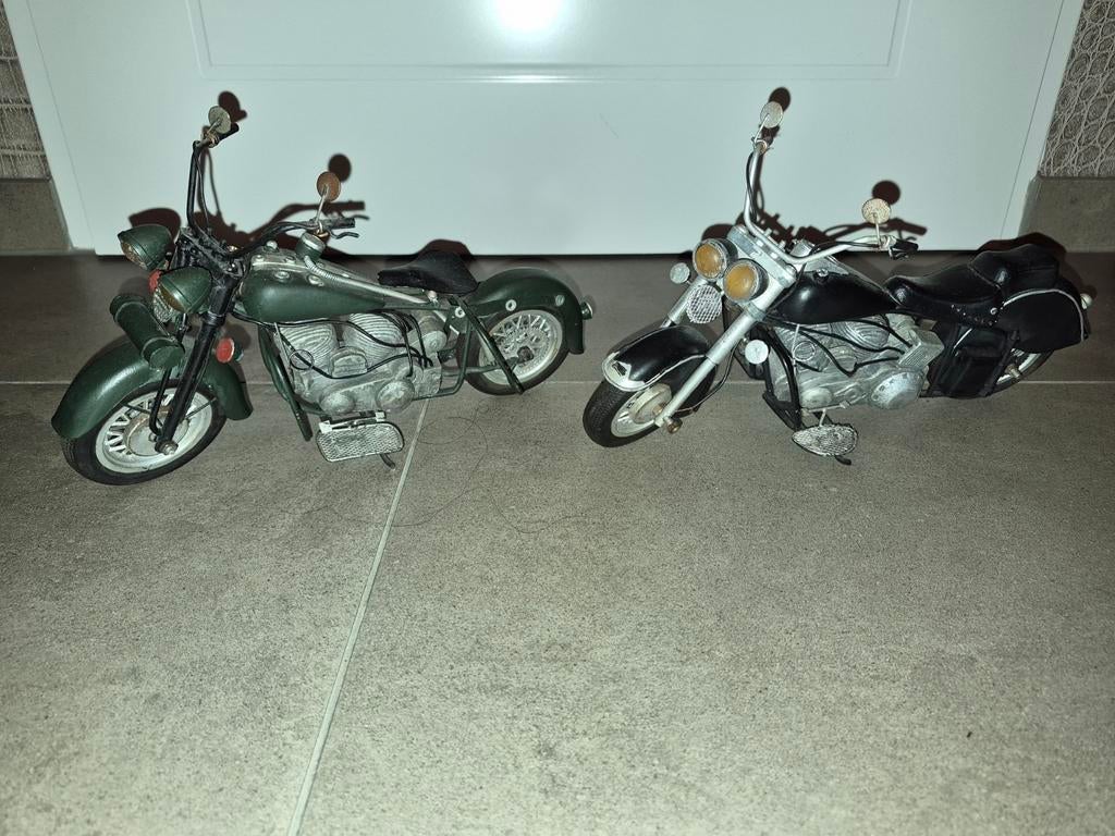 Set van 2 vintage modelmotoren - Harley-Davidson stijl, Overige merken, Gebruikt, 1:32 tot 1:50, Overige typen