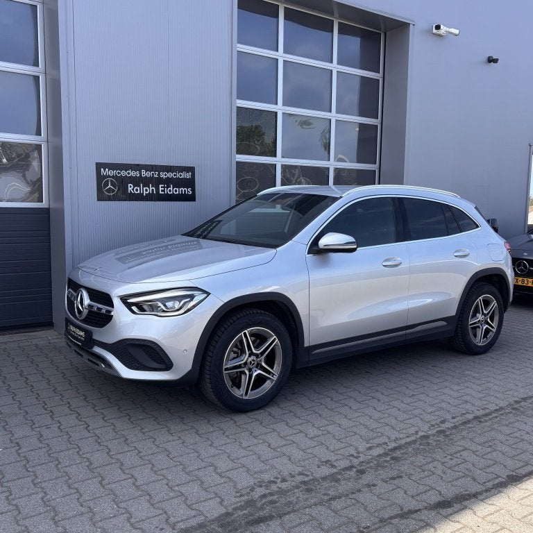 Mercedes-Benz GLA GLA 250 e (247.786) (bj 2022, automaat), Auto's, Mercedes-Benz, Automaat, 4 cilinders, Leder en Stof, Bedrijf