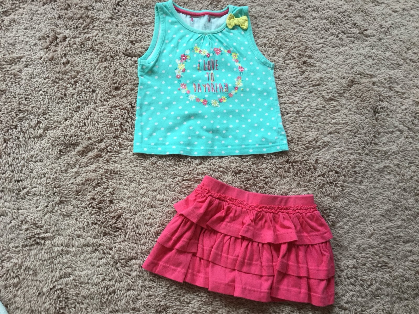 Schattig mintgroene top en roze rokje.maat 104 Nieuwstaat, Ophalen of Verzenden, Zo goed als nieuw, Meisje