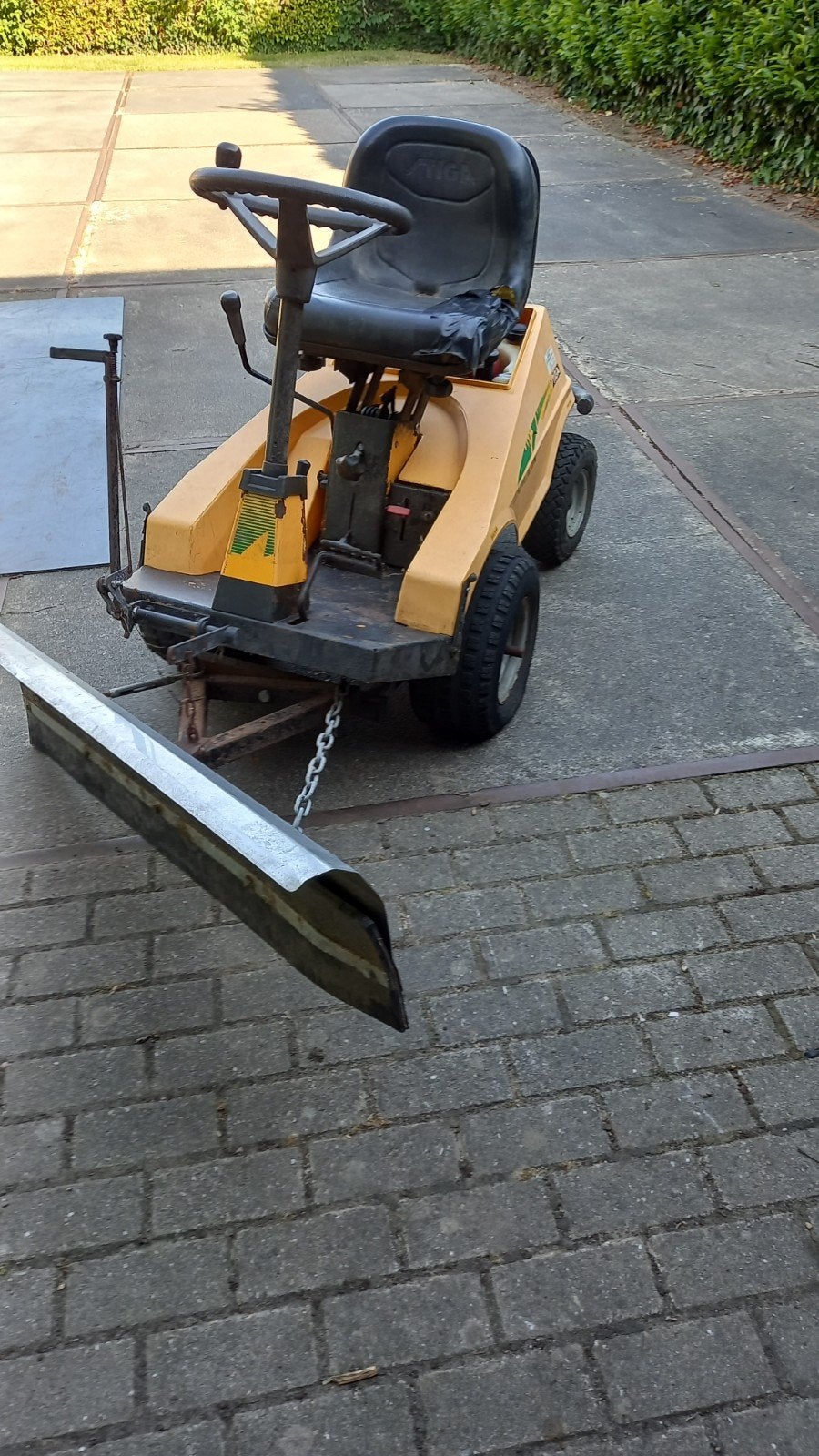 Zitmaaier met schuif, Ophalen