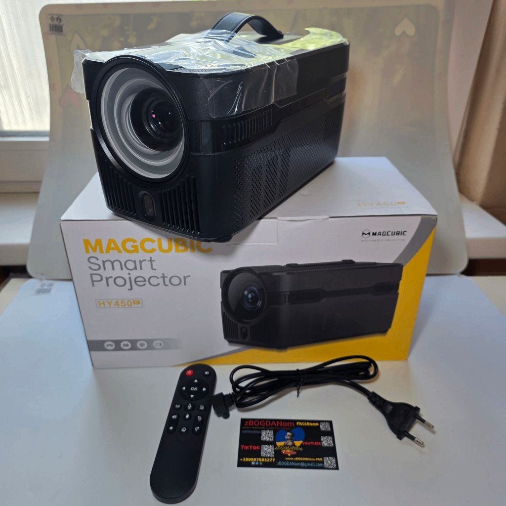 Smart TV Projector Android TV HY450C Projector 900 ANSI, Ophalen of Verzenden, Zo goed als nieuw, LED