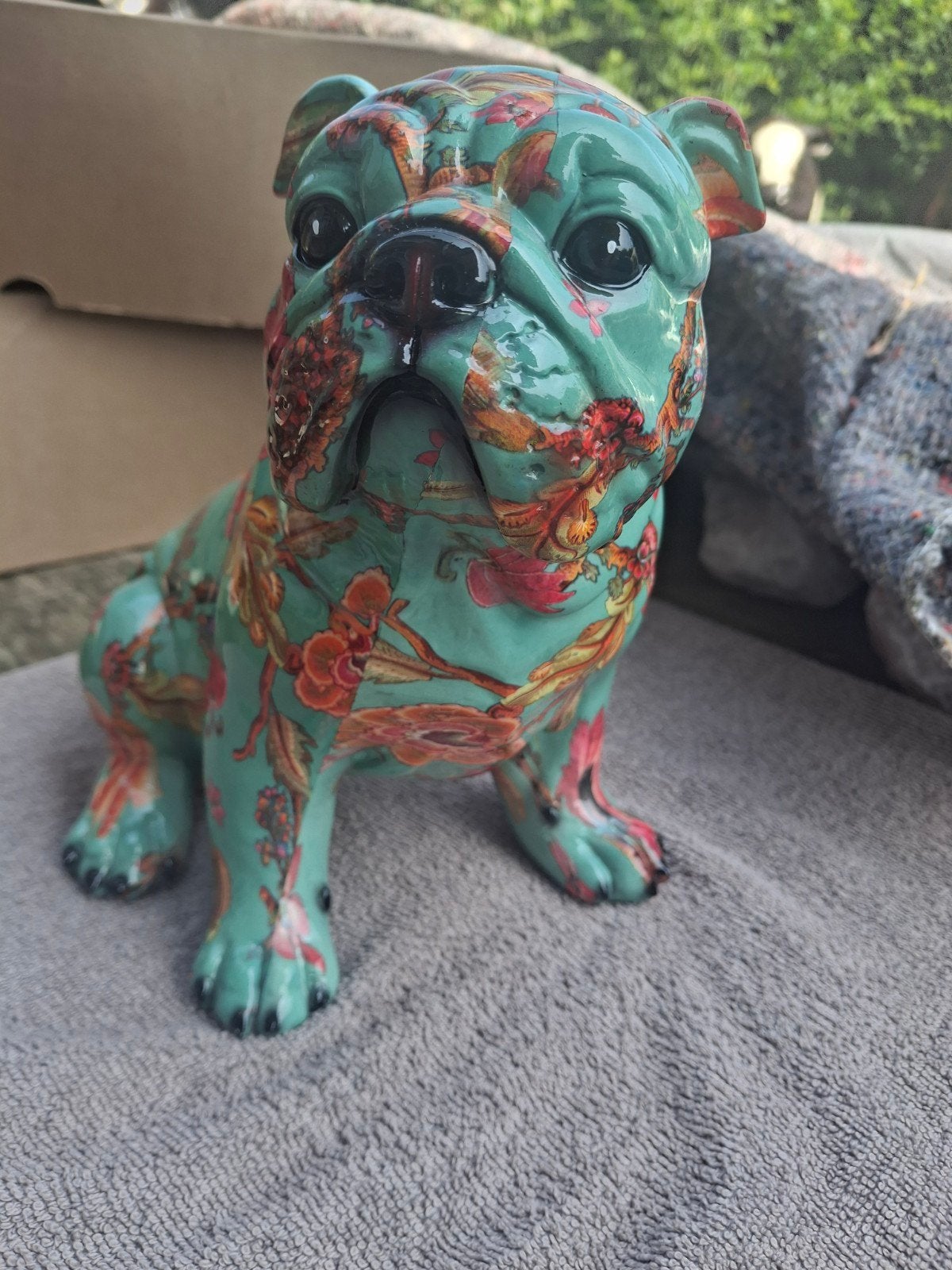 Decoratief Beeld Bulldog met Bloemenpatroon, Beschilderd, Ophalen of Verzenden, Zoogdier, 20 - 50 cm
