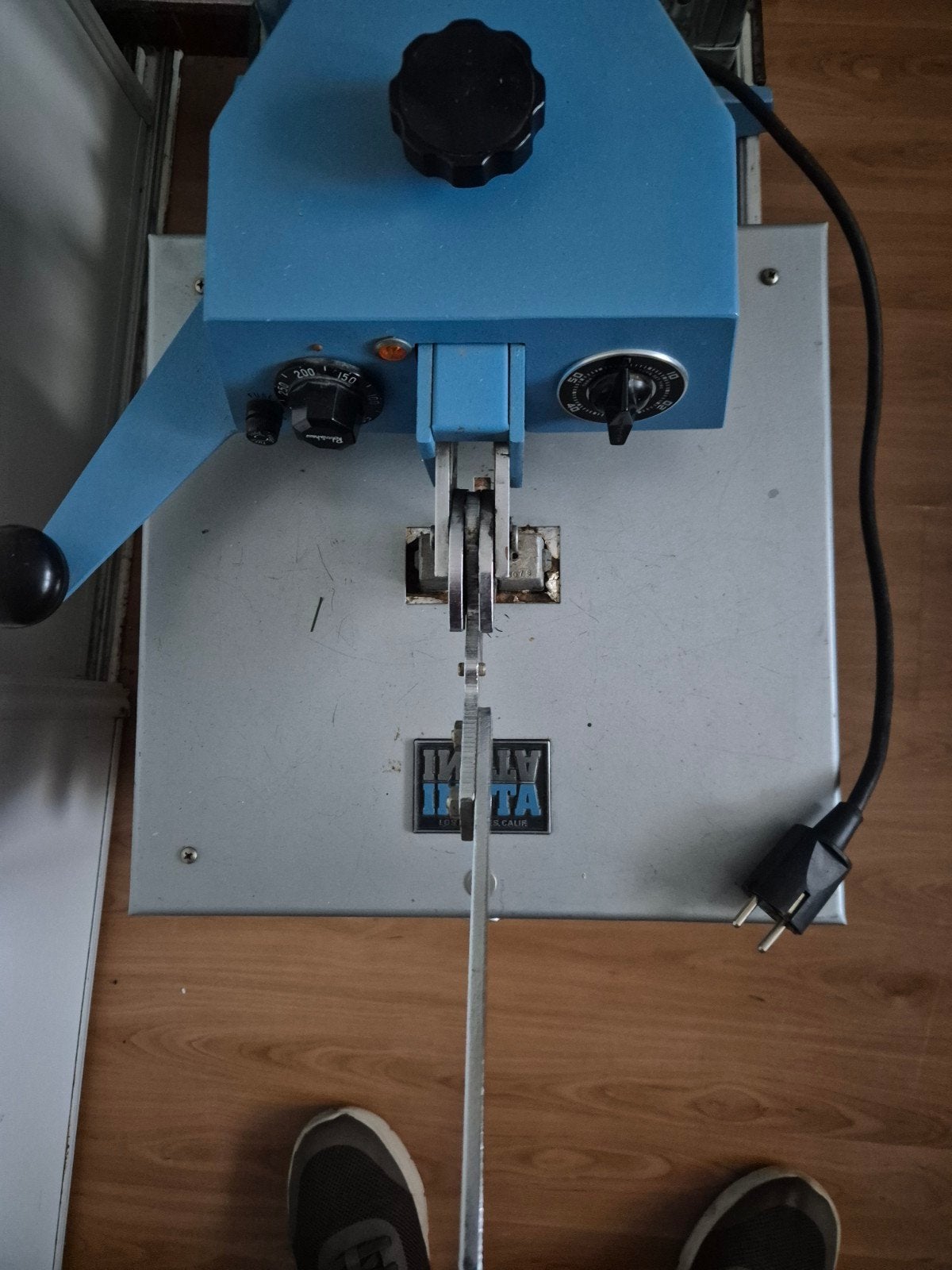 Hittepers voor, Ophalen