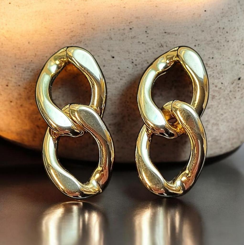 Gold plated Chain Earrings oorbellen in doosje z.g.a.n., Ophalen of Verzenden, Zo goed als nieuw, Goud, Overige materialen