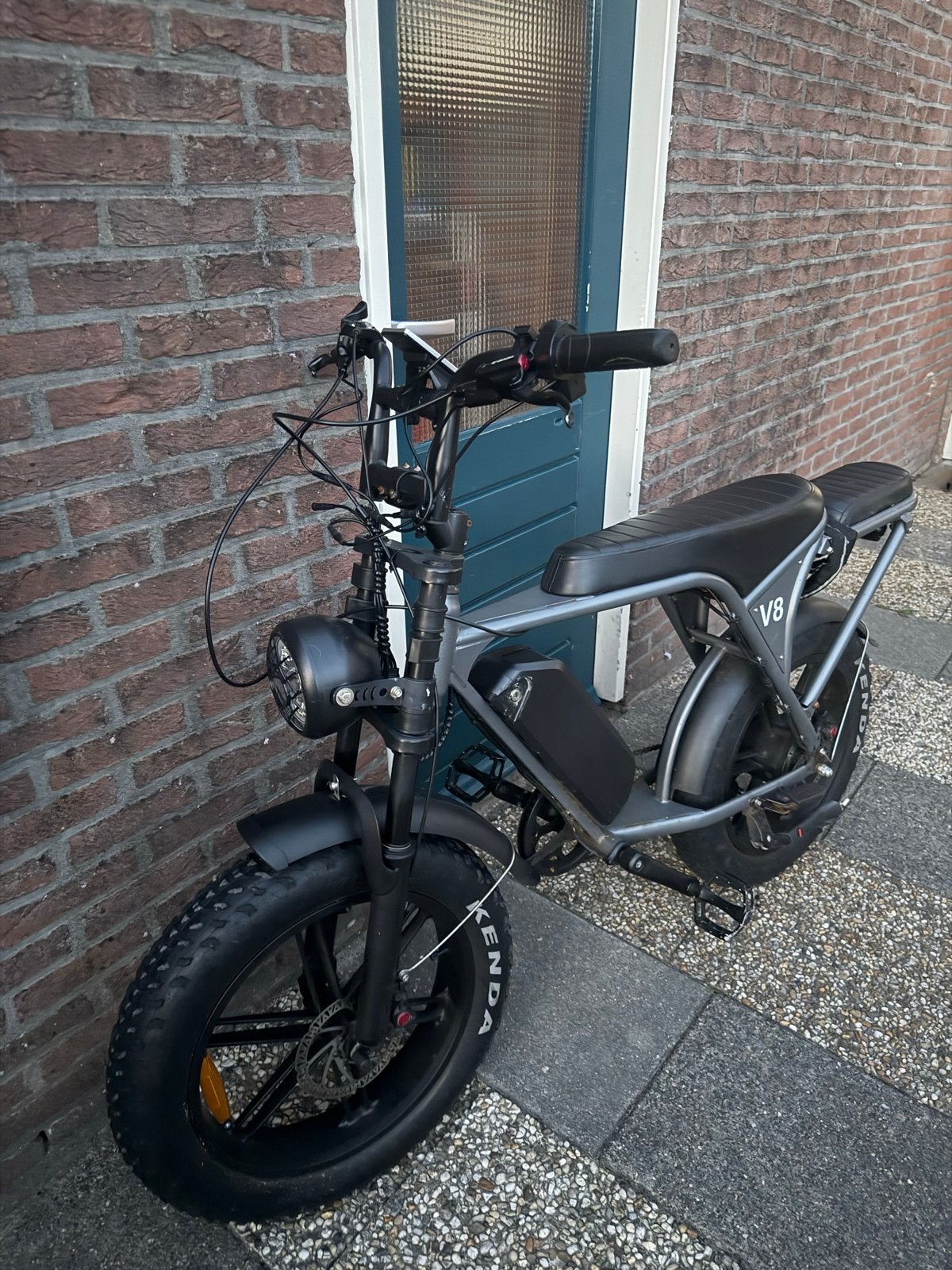 Fatbike V8 - Robuuste E-bike met Dikke Banden, Fietsen en Brommers, Elektrische fietsen, Overige merken, Gebruikt, Ophalen of Verzenden