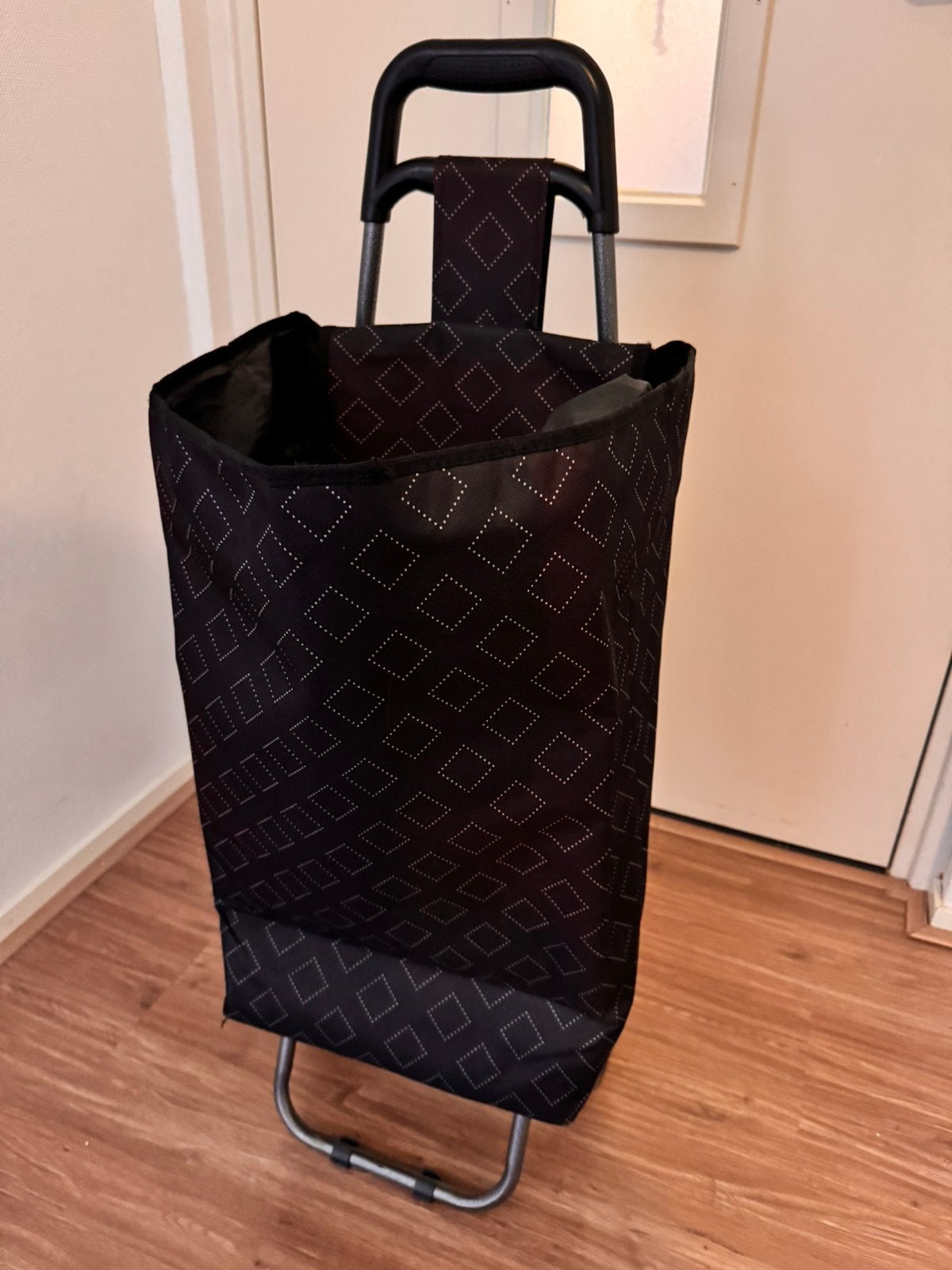 Boodschappentrolley, Ophalen, Zo goed als nieuw, 30 cm of meer, Minder dan 35 cm