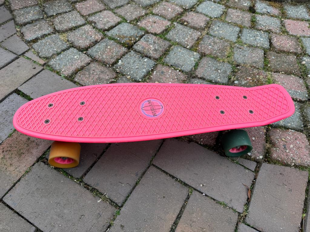 Skateboard roze, Ophalen, Zo goed als nieuw