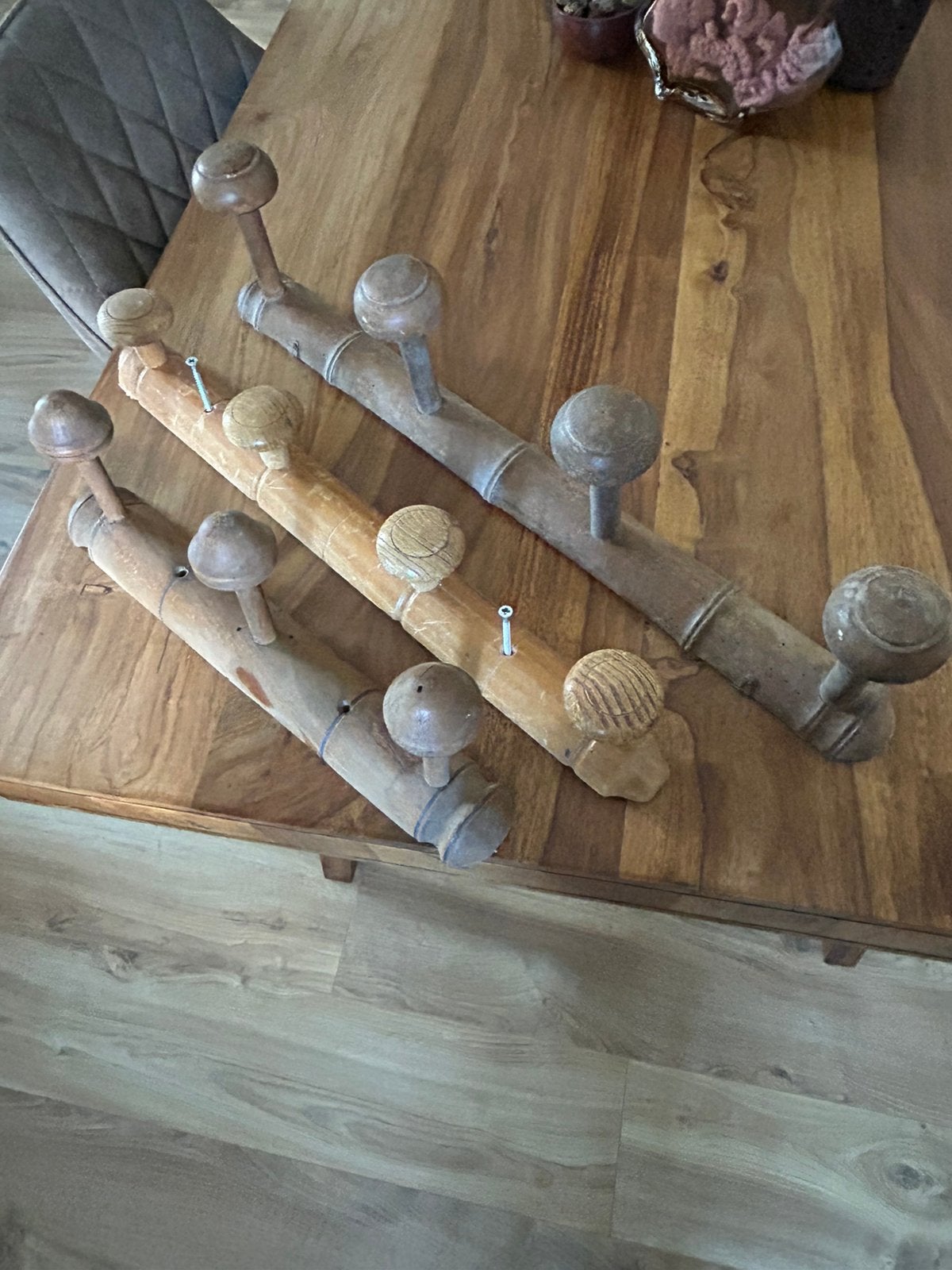 Brocante franse kapstokken, Ophalen