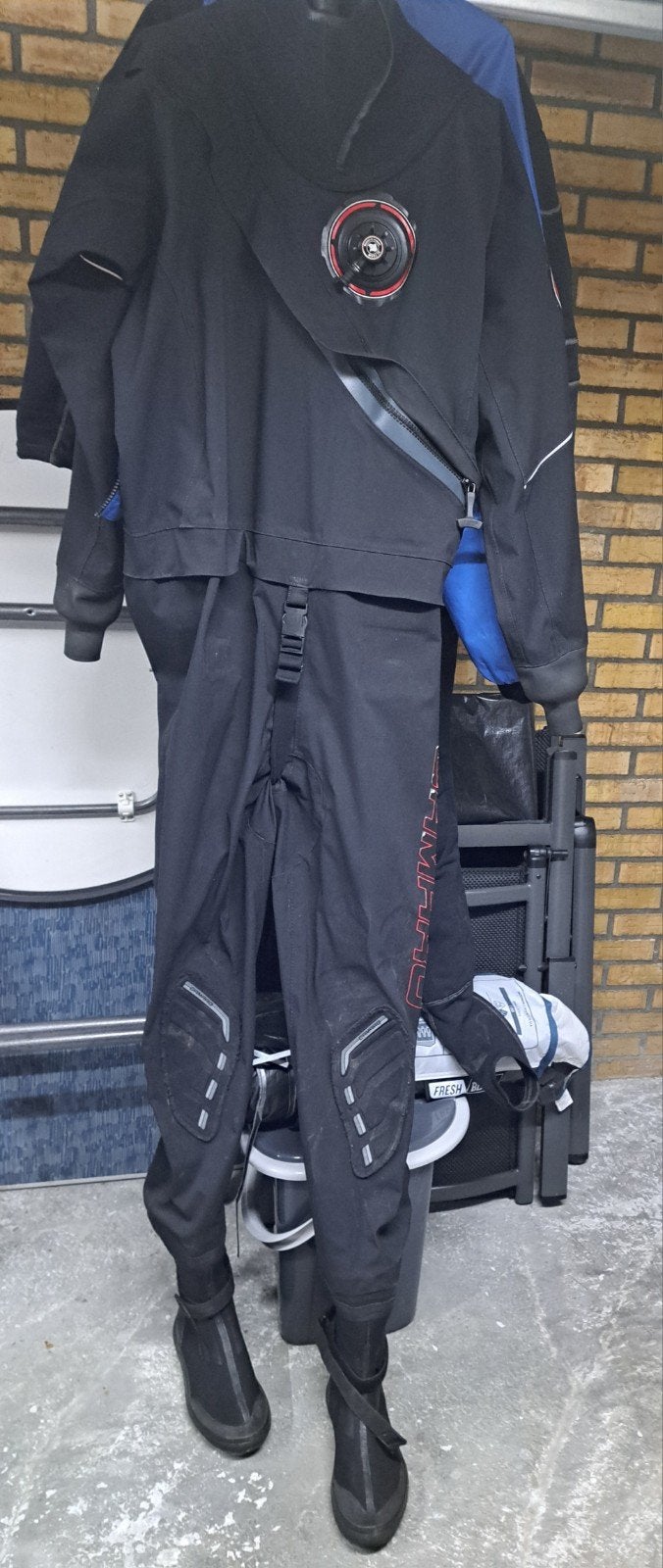 Camaro Droogpak Maat 52 met Schoenmaat 45 + Onderpak., Ophalen, Gebruikt, Duikpak