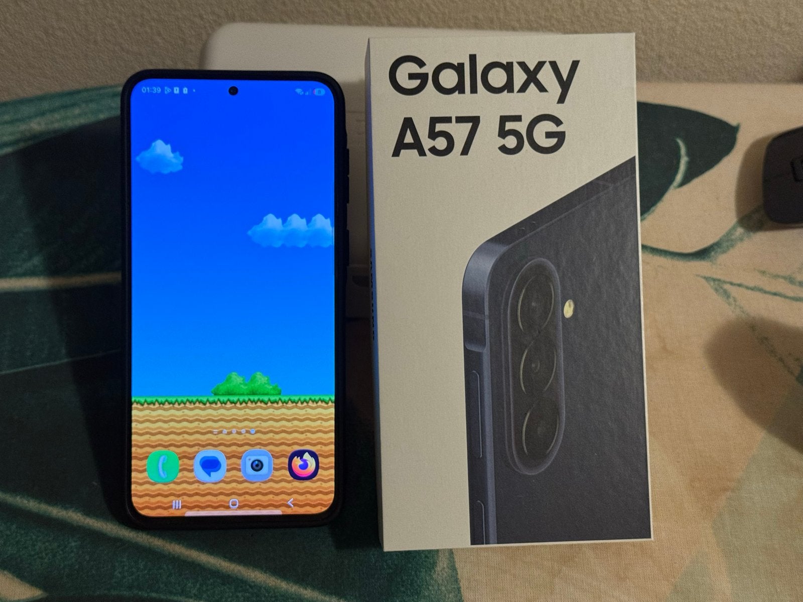 Samsung Galaxy A57 5G Awesome Navy - Z.g.a.n. met accessoire