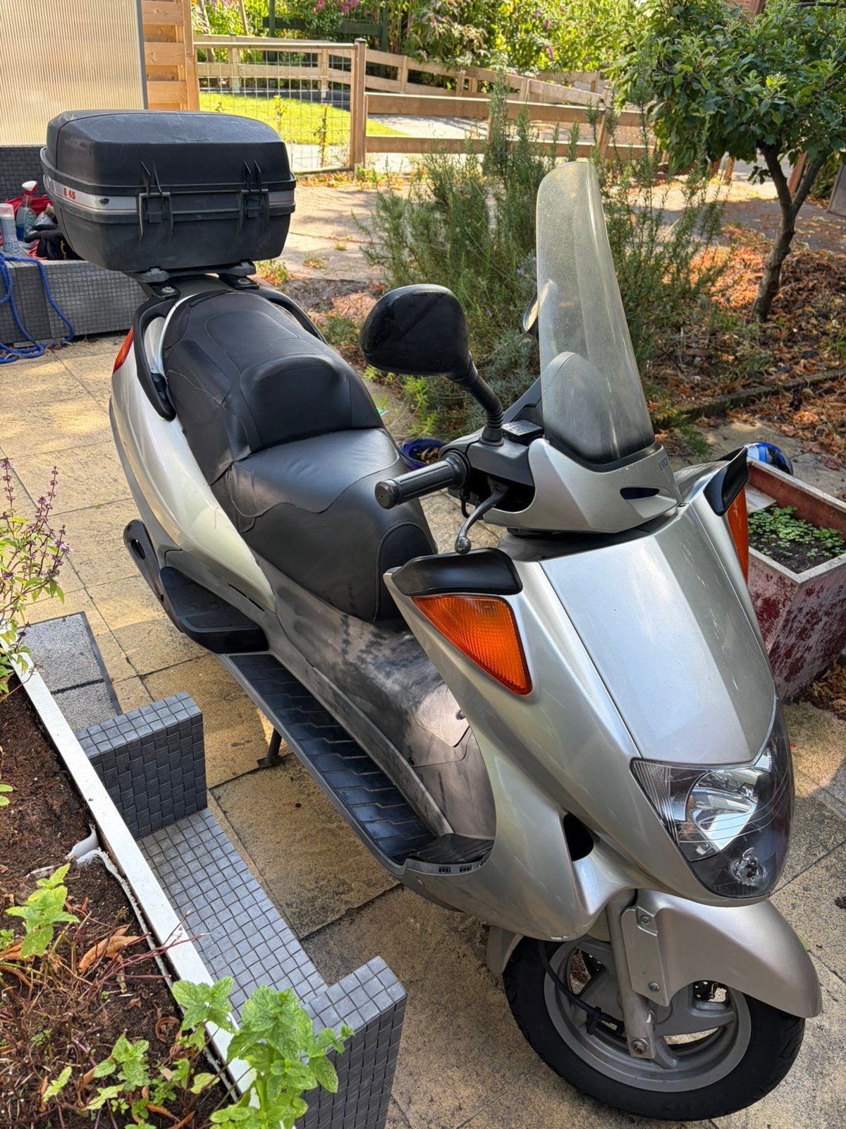 150cc 2 takt H2o motorscooter, Ophalen, Overige modellen, Zo goed als nieuw, Benzine
