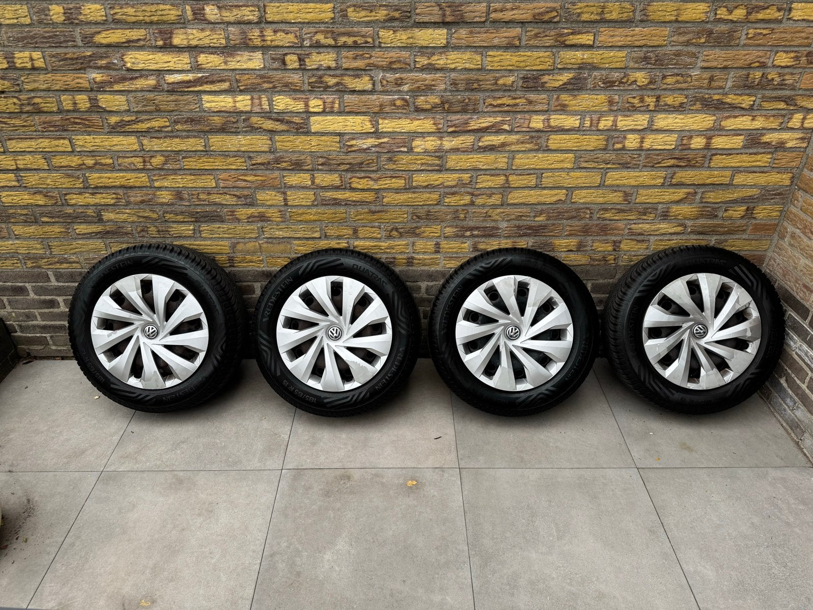All Season banden | 4 stuks | VW Polo/Audi/Skoda | 15 INCH, Auto-onderdelen, Ophalen, 15 inch, Banden en Velgen, Nieuw