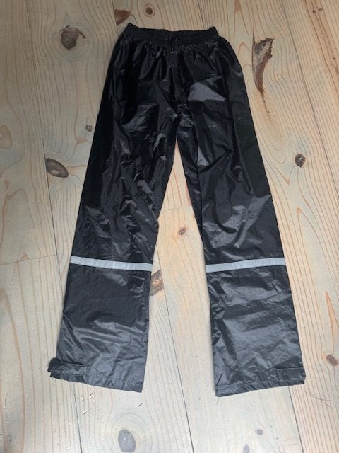 Koopje voor regenachtige dagen., Ophalen, Zo goed als nieuw, Regenbroek