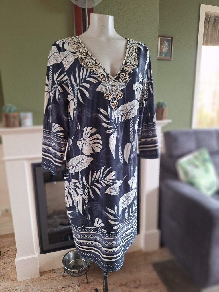 K-Design geheel nieuwe jurk XXL prachtige kralen hals, Kleding | Dames, K-design, Maat 46/48 (XL) of groter, Nieuw, Knielengte