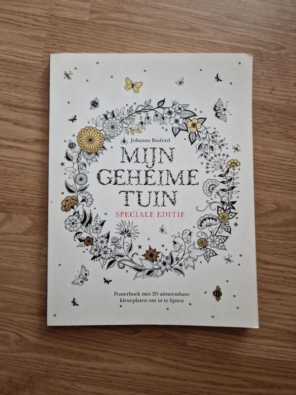 Kleurboek.- Mijn geheime tuin., Ophalen of Verzenden, Zo goed als nieuw, Overige typen