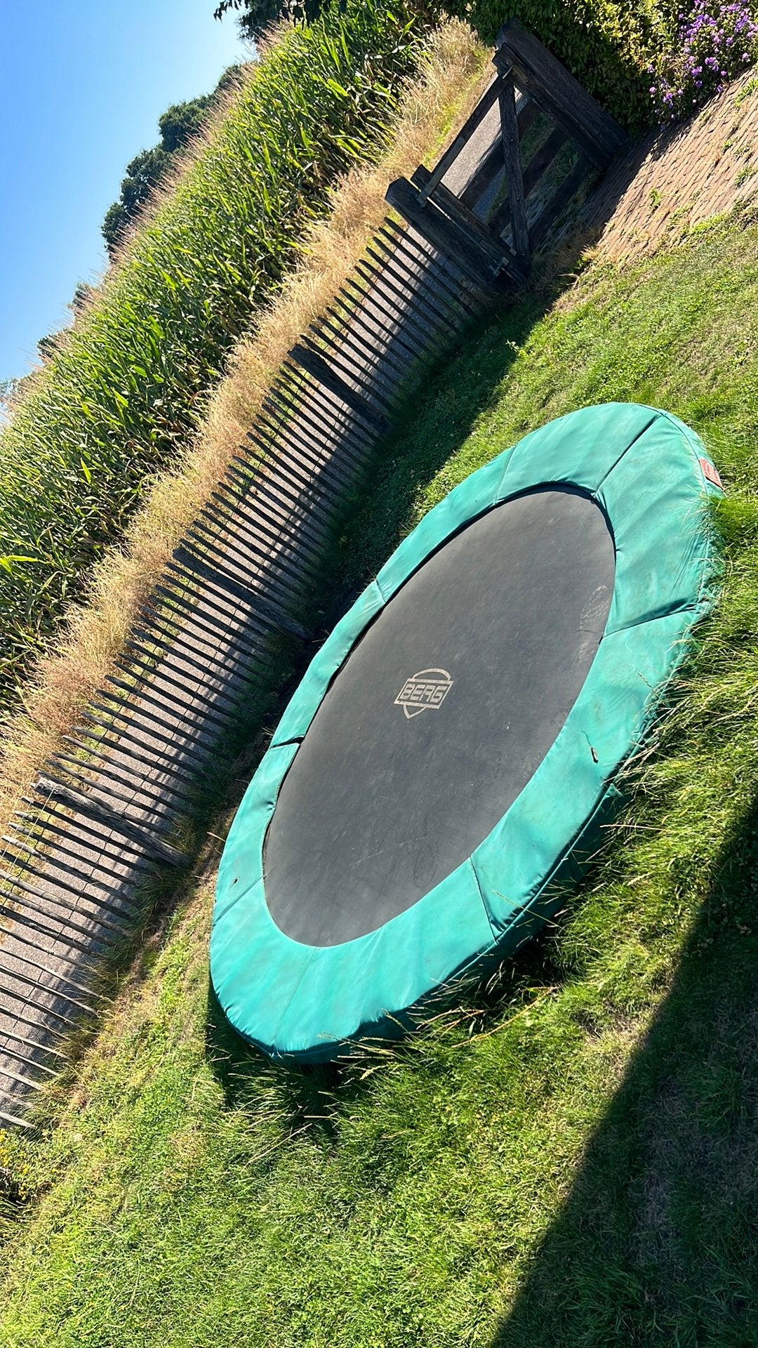 Trampoline berg gratis ophalen, Kinderen en Baby's, Speelgoed | Buiten | Trampolines, Ophalen, Gebruikt