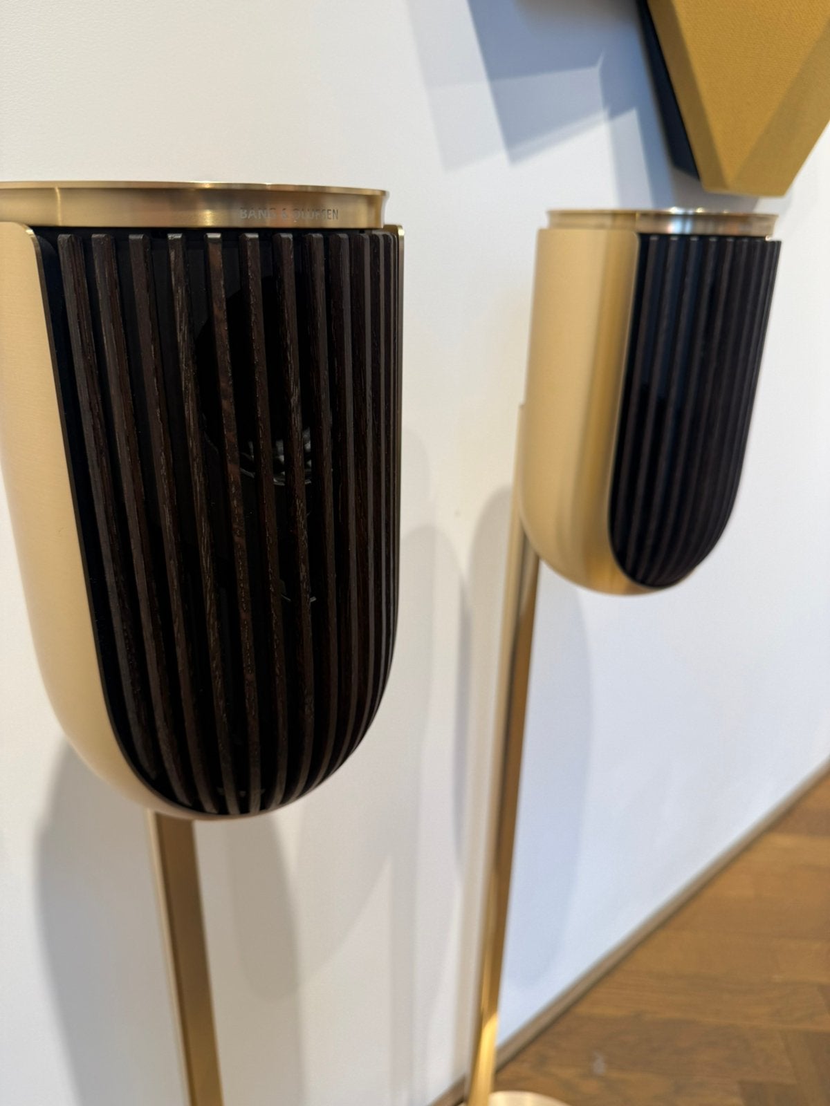 Bang & Olufsen BeoLab 8 Gold tone, Audio, Tv en Foto, Luidsprekers, Overige merken, Bang & Olufsen, Info@bang-olufsen.dk, Ophalen of Verzenden