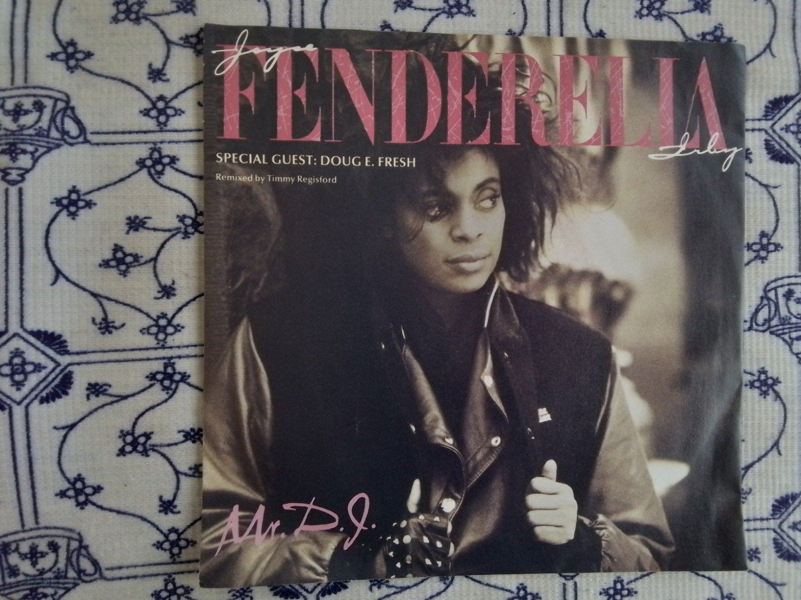 Joyce fenderella irby           Mr D.J., Ophalen of Verzenden, Zo goed als nieuw, Pop