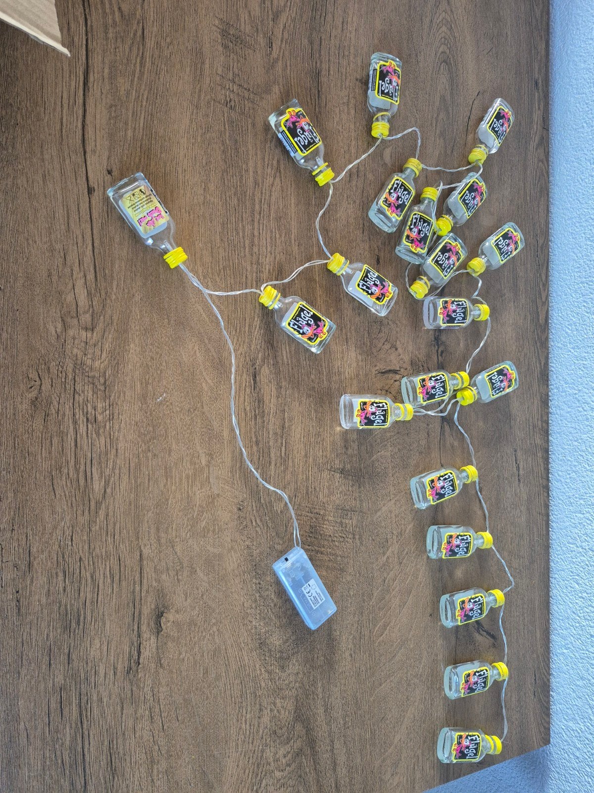 Flügel Flesjes Lichtslinger op Batterijen - Gekleurd Glas, Meerkleurig, Ophalen of Verzenden, Zo goed als nieuw, Werkt op batterijen