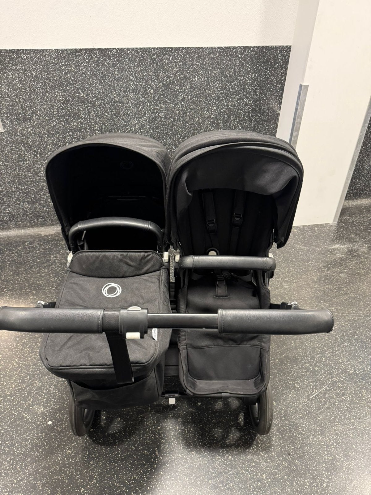 Bugaboo Donkey 3 Duo - Complete kinderwagen voor 2 kinderen, Kinderen en Baby's, Kinderwagens en Combinaties, Ophalen, Zo goed als nieuw