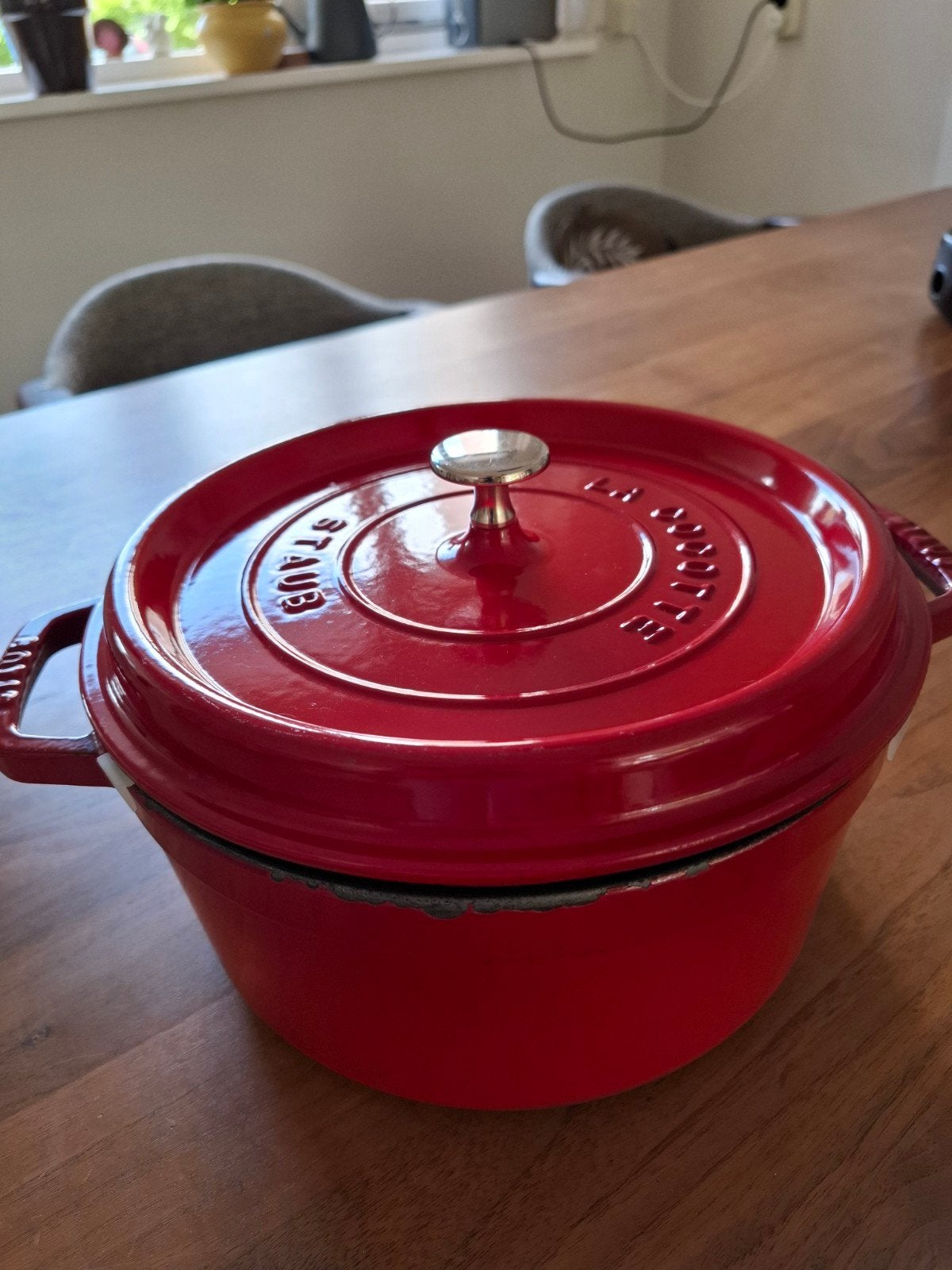 Staub braadpan la cocotte,, Huis en Inrichting, Keuken | Potten en Pannen, Ophalen of Verzenden, Gebruikt, Gietijzer, Koekenpan of Braadpan