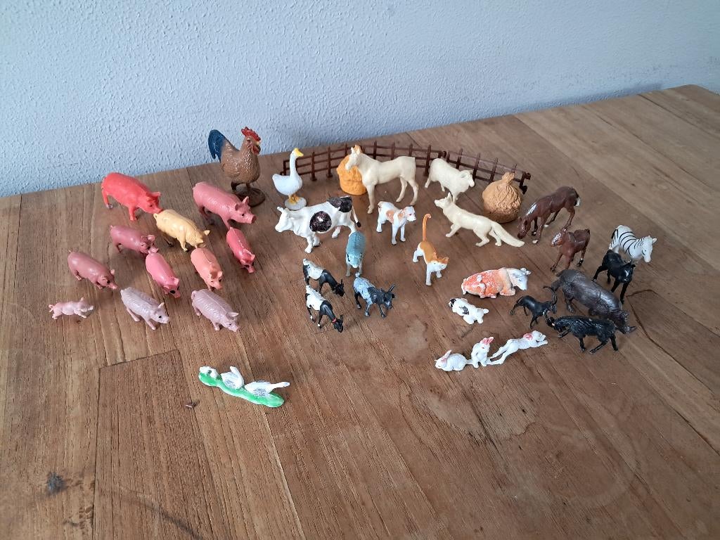 verzameling boerderij dieren, plastic lijkt op Britains, Ophalen of Verzenden, Gebruikt, Boerderijdier, Beeldje of Figuurtje