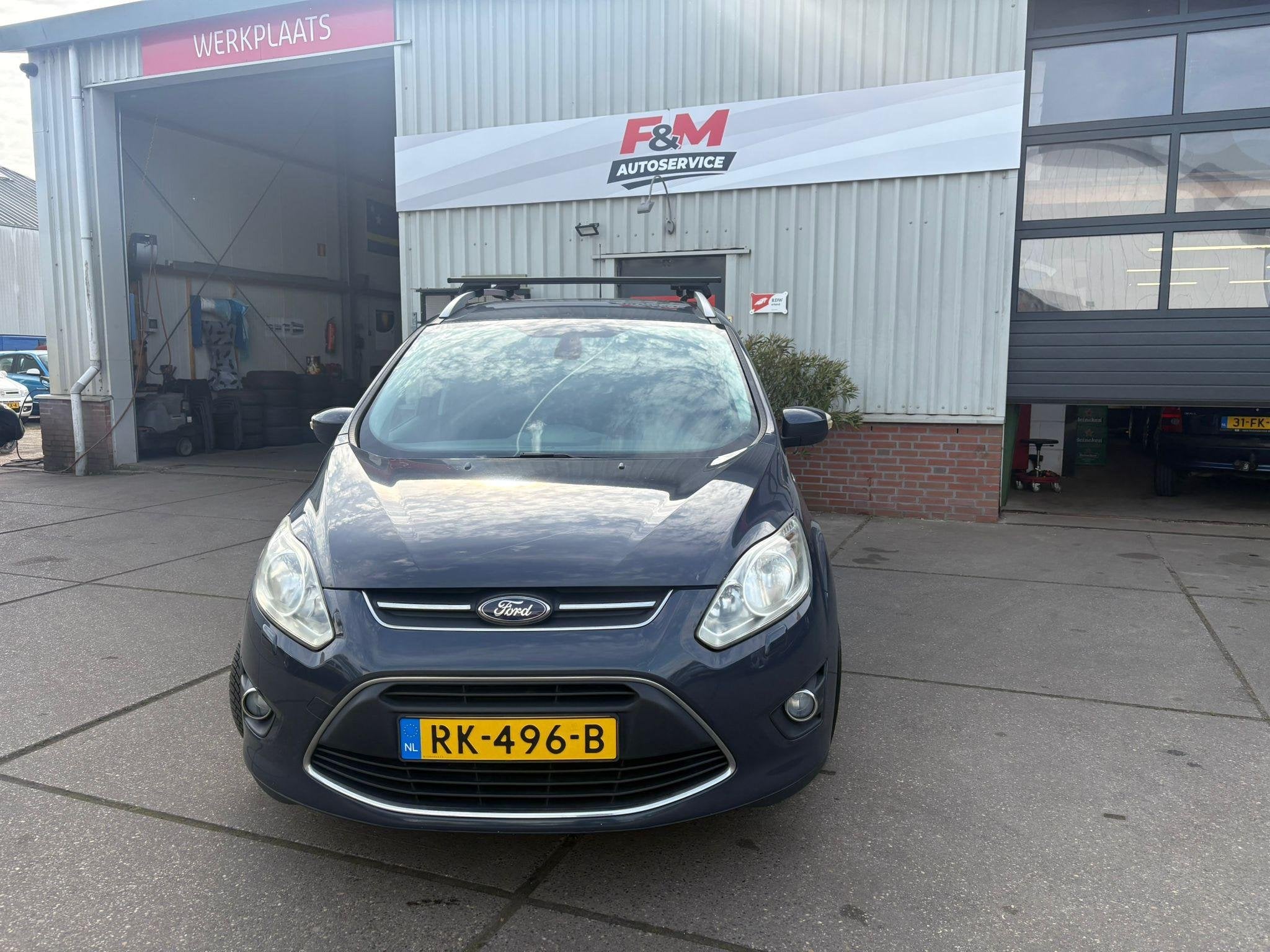 Ford Grand C-Max 1.6 Titanium 7p. Clima, pdc achter, distrib, Auto's, Voorwielaandrijving, Stof, 750 kg, 4 cilinders