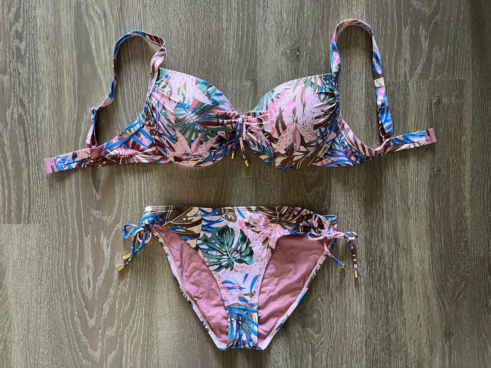 NIEUW! Bikini (Livera) 40 - 40E/F, Kleding | Dames, Badmode en Zwemkleding, Ophalen of Verzenden, Nieuw, Roze, Bikini