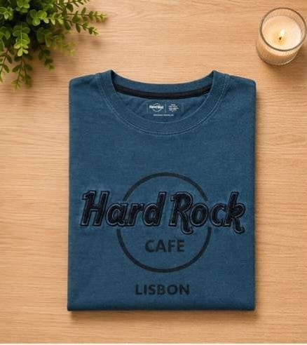 Hard Rock Cafe Lissabon T-shirt - Maat M, Zo goed als nieuw, Maat 48/50 (M), Blauw, Ophalen of Verzenden