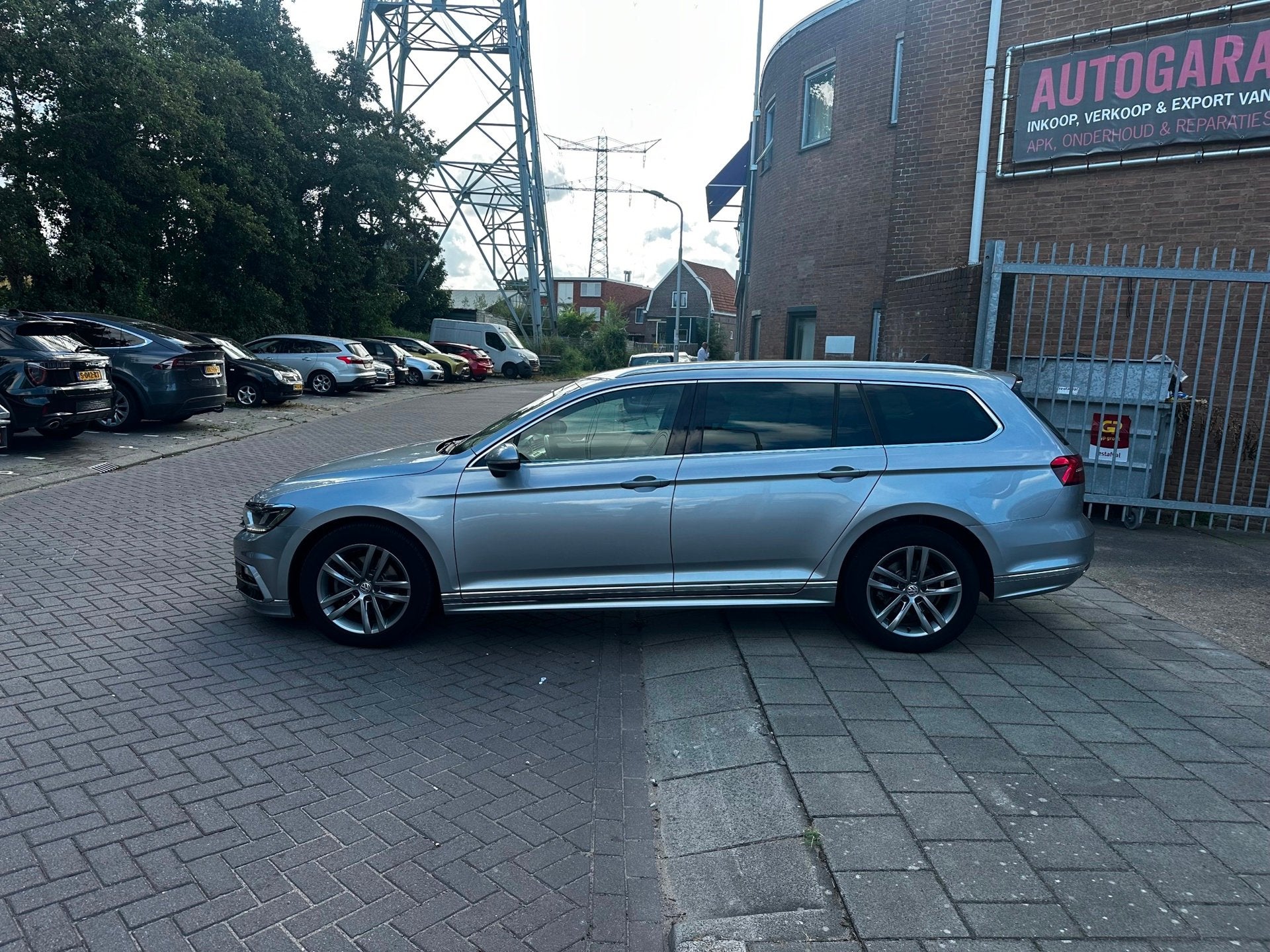 Volkswagen Passat Variant 1.6 TDI Highline, Gebruikt, Euro 6, 4 cilinders, Origineel Nederlands