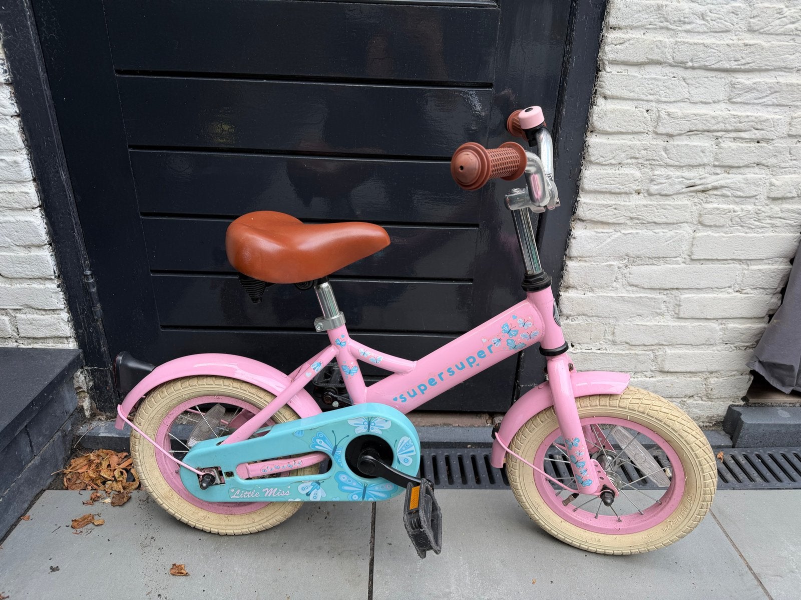Supersuper Little Miss Kinderfiets met zijwieltjes - 12 inch, Ophalen, Terugtraprem, Zijwieltjes, Gebruikt