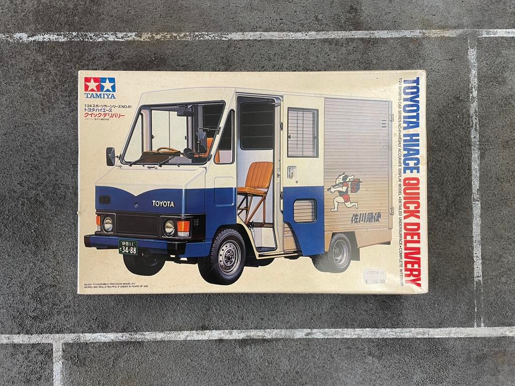 Vintage Tamiya Toyota Hiace 1/24 modelkit, Auto, Groter dan 1:32, Ophalen of Verzenden, Zo goed als nieuw