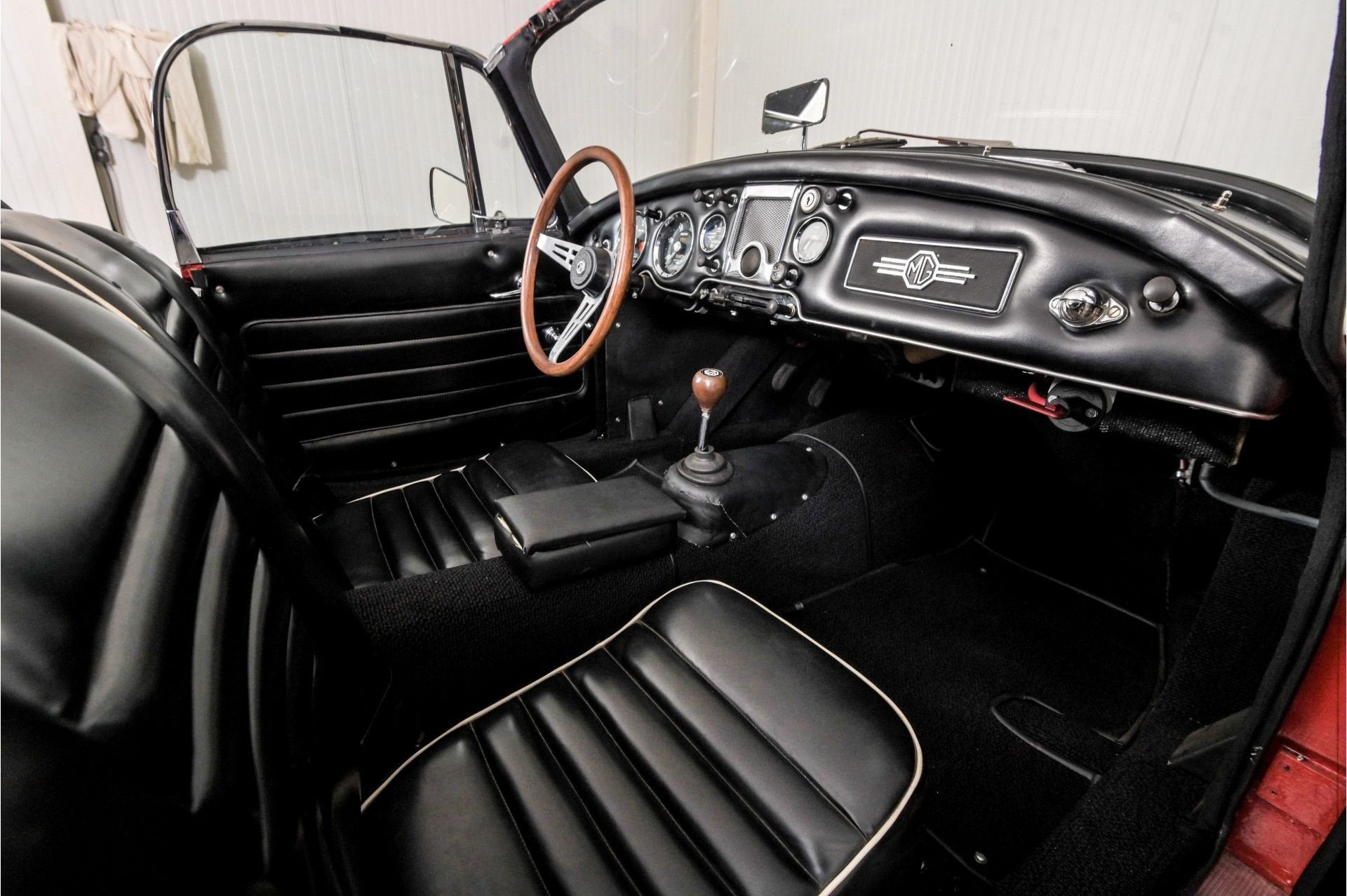 MG A MGA1500 compleet met softtop en hardtop (bj 1956), foto 10
